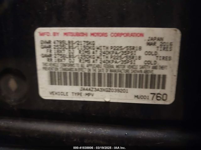 JA4AZ3A3XGZ039201 Mitsubishi Outlander Es