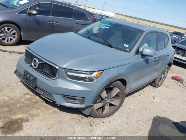 YV4162UK4M2477791 Volvo Xc40 T5 Momentum