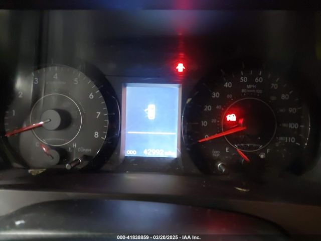 5TDJZ3DC9HS185755 Toyota Sienna Le 7 Passenger