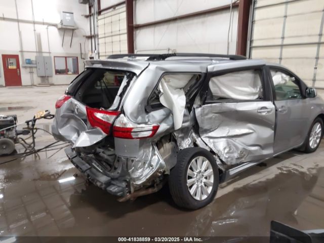 5TDJZ3DC9HS185755 Toyota Sienna Le 7 Passenger