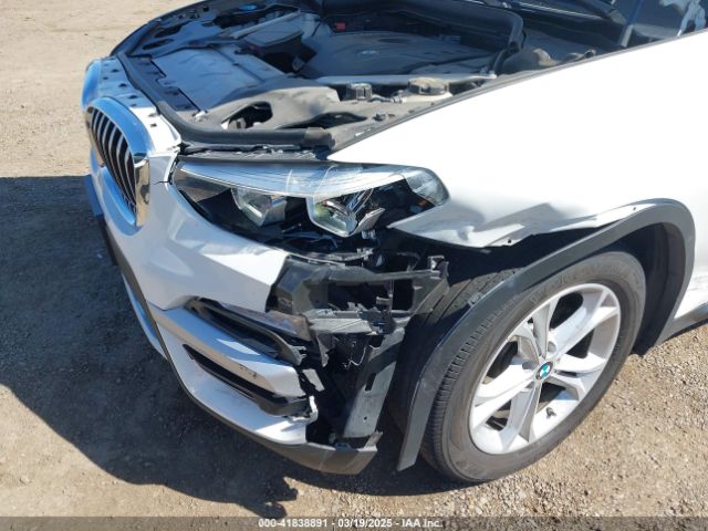 5UXTR7C59KLR44964 BMW X3 Sdrive30i