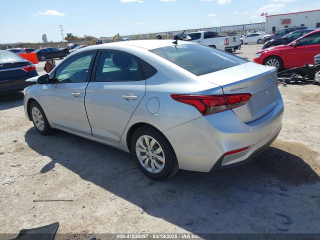 3KPC24A30JE020135 Hyundai ACCENT SE