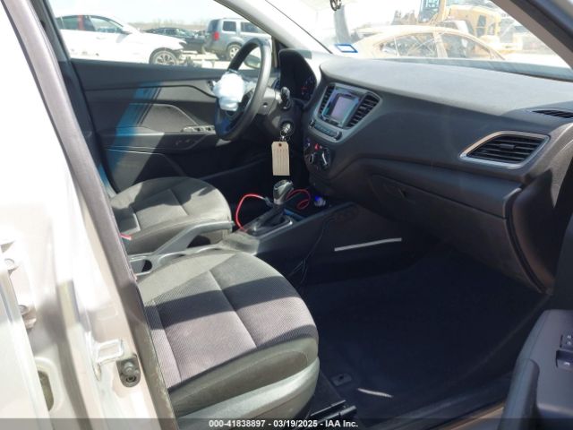 3KPC24A30JE020135 Hyundai ACCENT SE