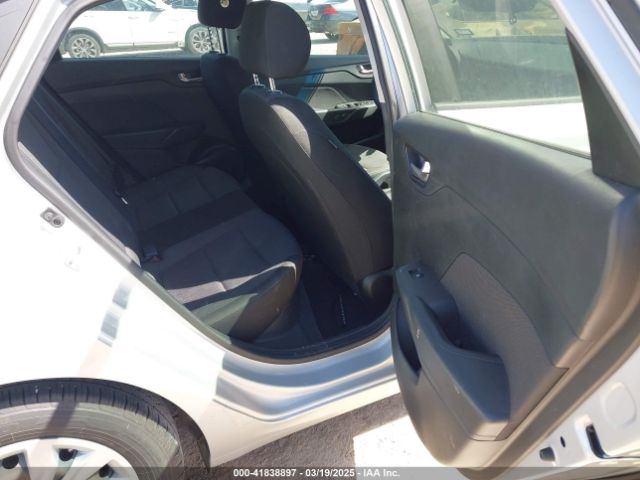 3KPC24A30JE020135 Hyundai ACCENT SE