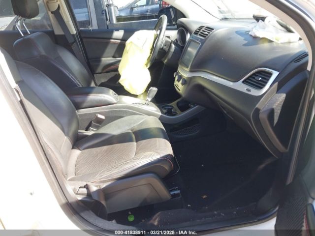 3C4PDCEG8JT380915 Dodge JOURNEY GT