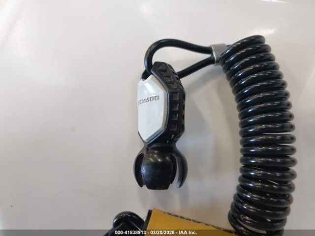 2018 SEA DOO GTI YDV50122D818 Photo 10