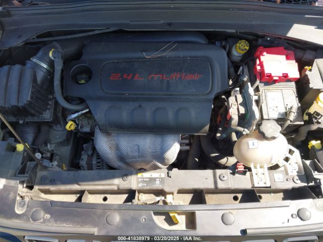 ZACNJBAB8KPK74653 Jeep Renegade Sport 4x4