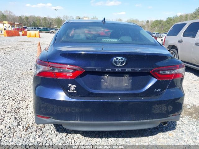 4T1C11AK7NU642811 Toyota CAMRY LE