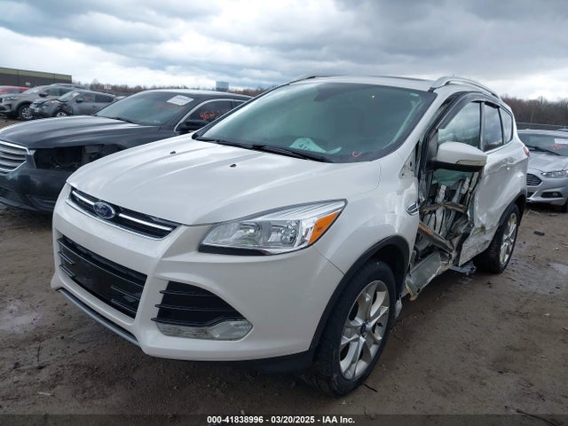 1FMCU9JX9GUA62674 Ford Escape Titanium