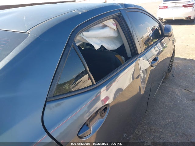 5YFBURHE4HP572188 Toyota COROLLA LE