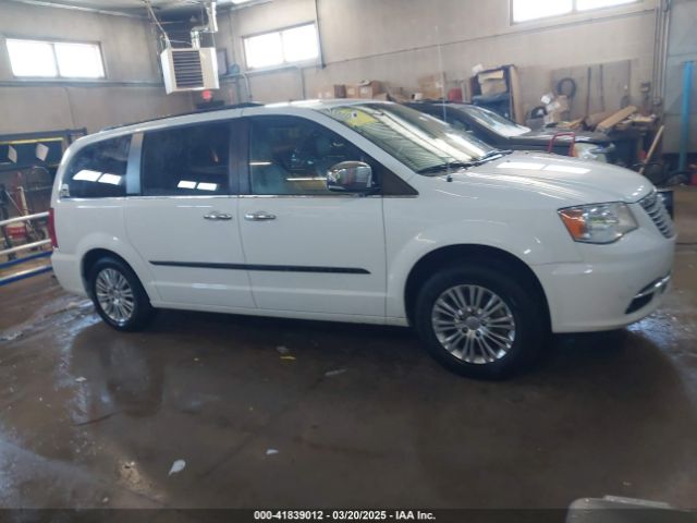 2C4RC1CG9FR573653 Chrysler Town & Country Touring-l