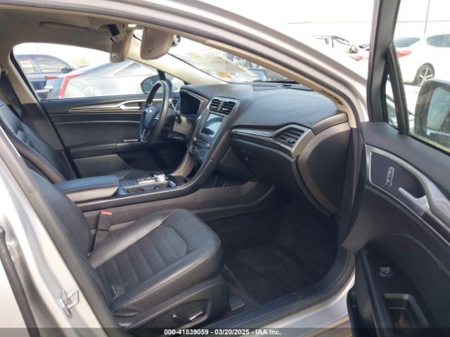 3FA6P0PU9HR275687 Ford Fusion Energi Se Luxury