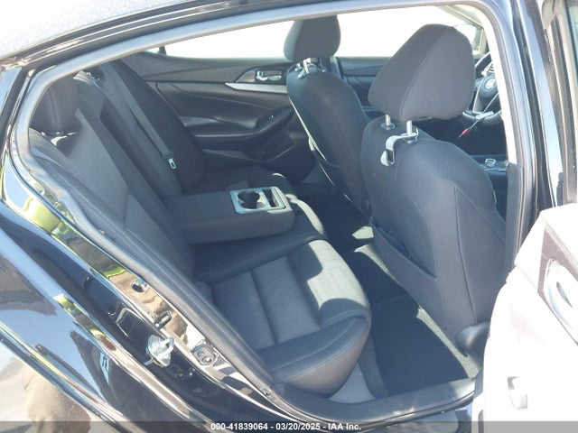 Nissan 2017 2017 1N4AA6AP1HC399081 Image 8