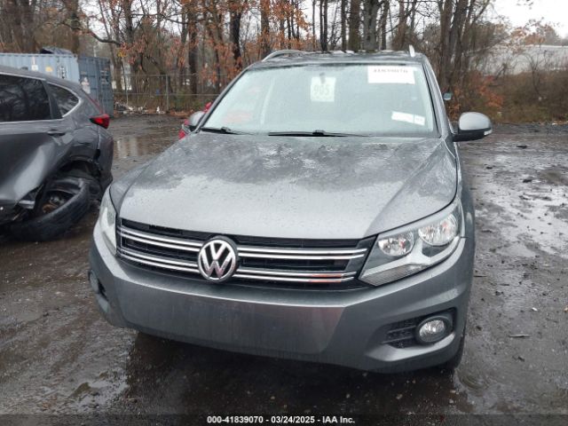 WVGBV7AX5FW597694 Volkswagen Tiguan Sel