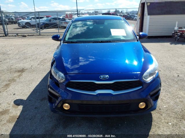 3KPF24AD0ME264586 KIA Forte Lxs