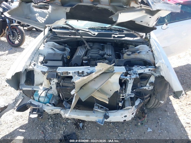 Dodge 2019 2019 2C3CDZFJ3KH724029 Image 10