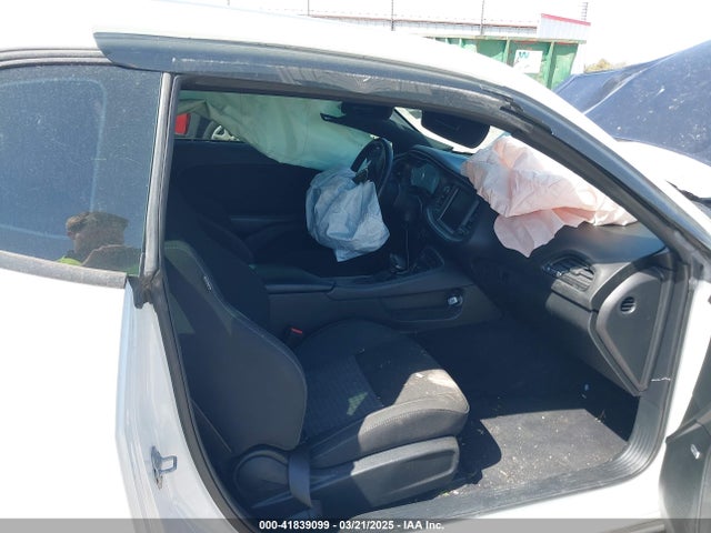 Dodge 2019 2019 2C3CDZFJ3KH724029 Image 5