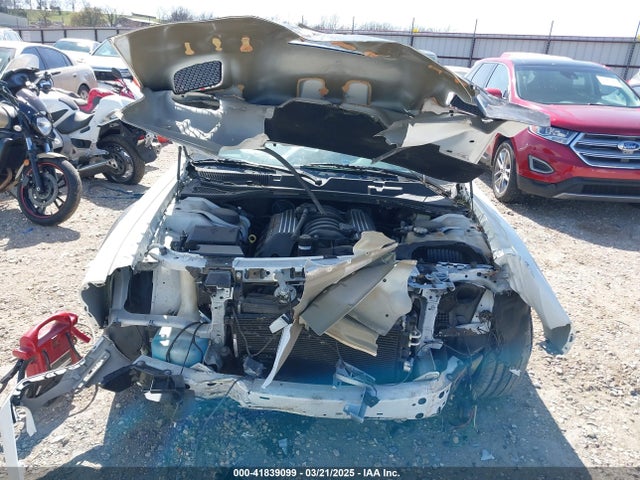 Dodge 2019 2019 2C3CDZFJ3KH724029 Image 6