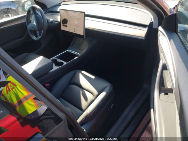 7SAYGDEE3PA131056 Tesla Model Y Awd/long Range Dual Motor All-wheel Drive