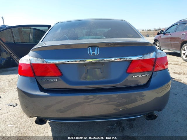 1HGCR2F57FA111070 Honda Accord Sport