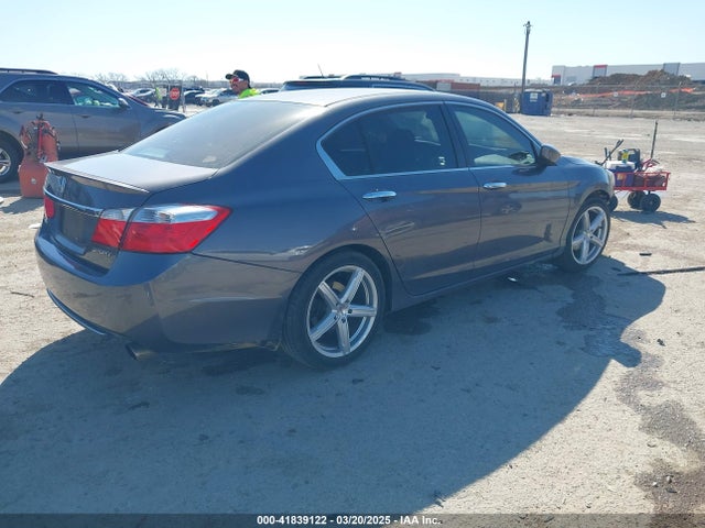 1HGCR2F57FA111070 Honda Accord Sport