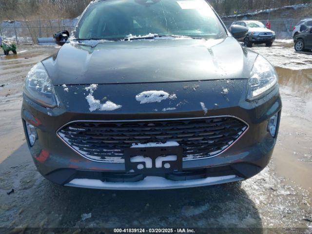 1FMCU0DZ9LUA61625 Ford Escape Titanium Hybrid