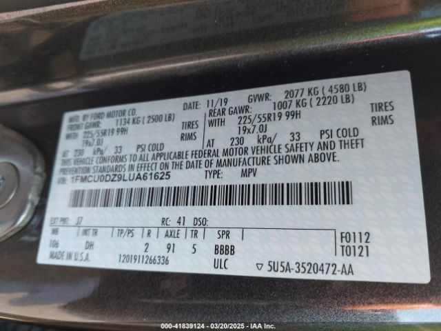 1FMCU0DZ9LUA61625 Ford Escape Titanium Hybrid