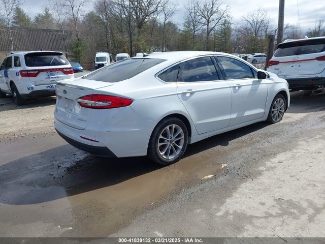 2019 Ford Fusion Energi Titanium მანქანა იყიდება აუქციონზე, vin: 3FA6P0SU6KR110873, აუქციონის ნომერი: 41839132