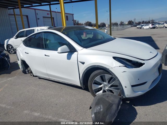 5YJYGDEE2LF044811 Tesla Model Y Long Range Dual Motor All-wheel Drive