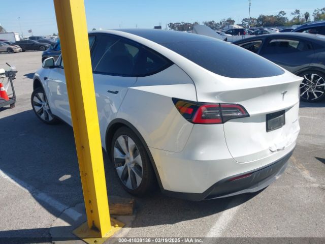 5YJYGDEE2LF044811 Tesla Model Y Long Range Dual Motor All-wheel Drive