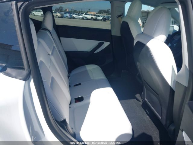 5YJYGDEE2LF044811 Tesla Model Y Long Range Dual Motor All-wheel Drive