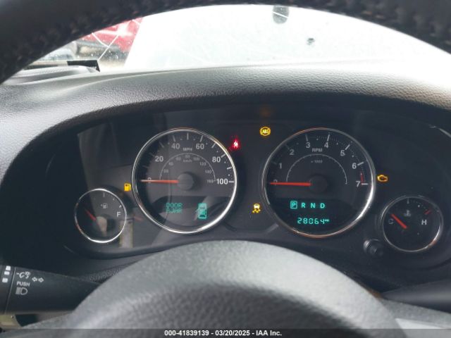 1C4BJWDG0GL340824 Jeep Wrangler Unlimited Sport