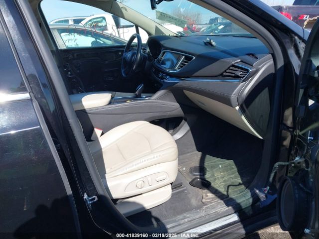 5GAEVAKWXKJ135225 Buick Enclave Awd Essence