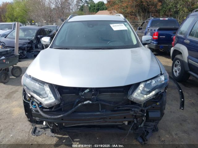 KNMAT2MT2LP533801 Nissan Rogue Sv Fwd