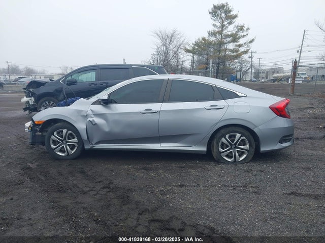 Продаж на аукціоні авто 2018 Honda Civic Lx, vin: 2HGFC2F54JH528199, номер лоту: 41839168
