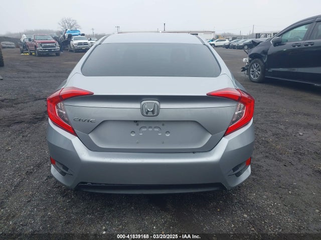 Продаж на аукціоні авто 2018 Honda Civic Lx, vin: 2HGFC2F54JH528199, номер лоту: 41839168