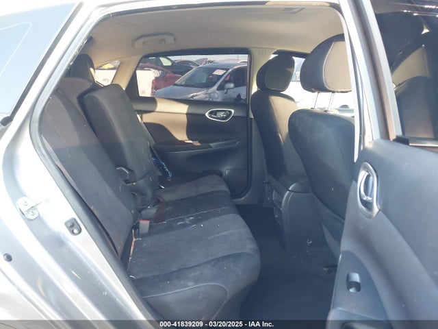 3N1AB7AP9EL682487 Nissan SENTRA SV