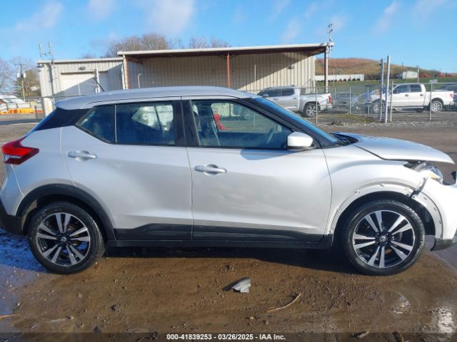 3N1CP5CV1LL504449 Nissan Kicks Sv Xtronic Cvt