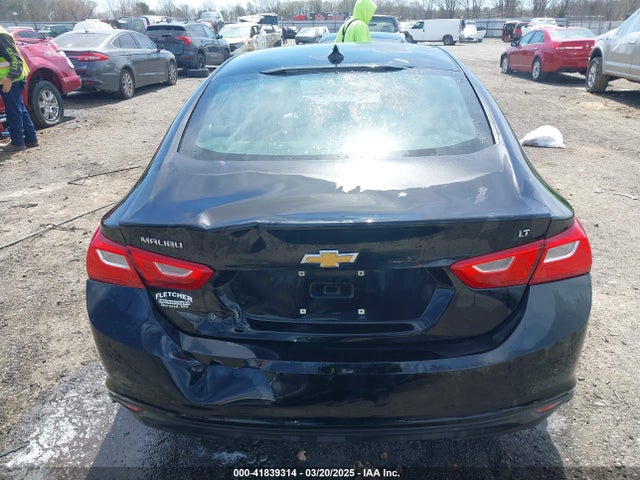 1G1ZD5ST2JF134385 Chevrolet MALIBU LT