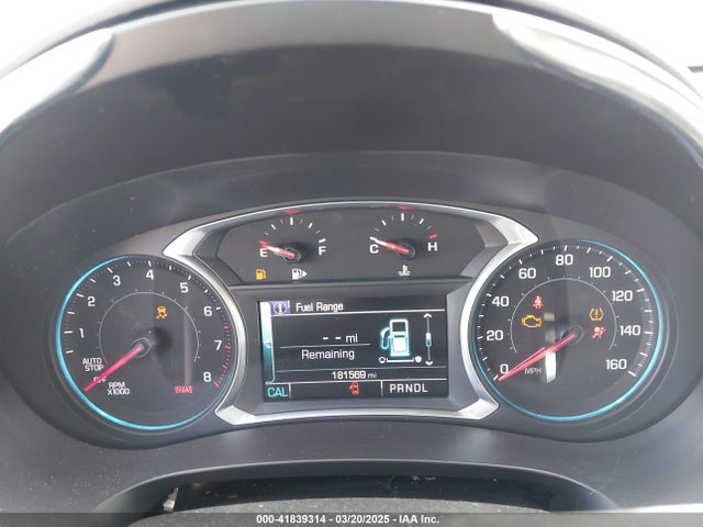 1G1ZD5ST2JF134385 Chevrolet MALIBU LT
