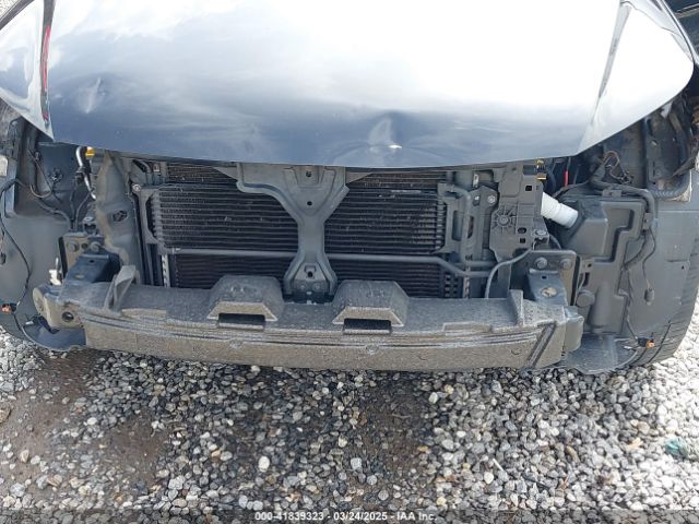 WVGAV7AX1GW017760 Volkswagen Tiguan R-line