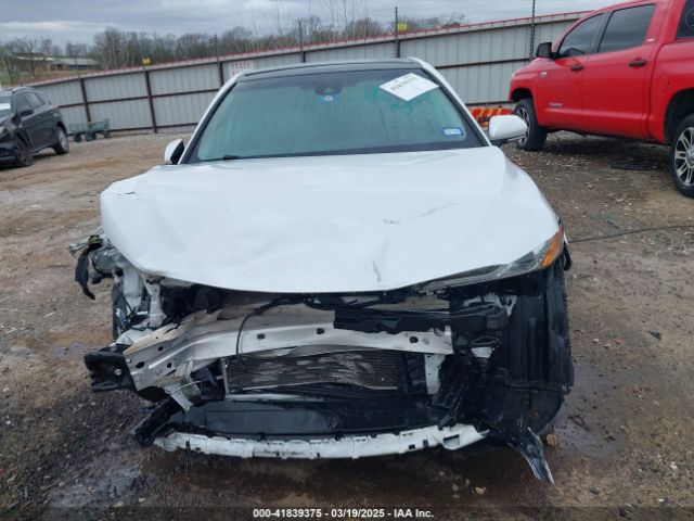 4T1B61HK5KU839734 Toyota CAMRY XSE
