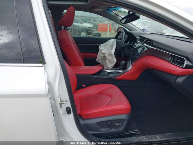 4T1B61HK5KU839734 Toyota CAMRY XSE
