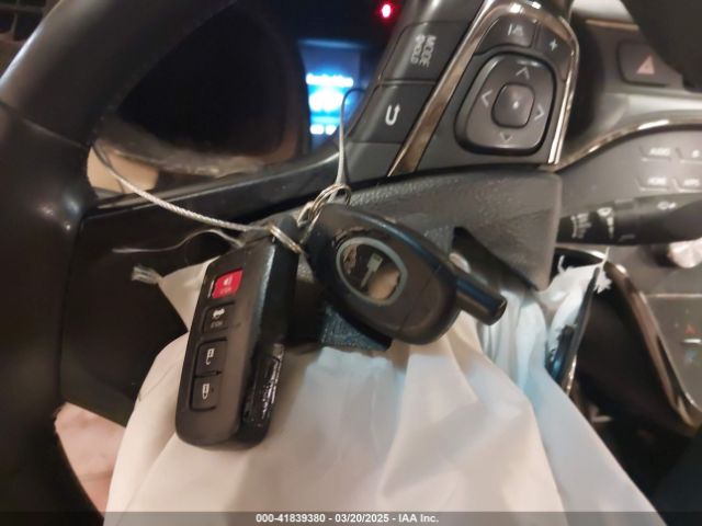 4T1BD1EB9GU051976 Toyota Avalon Hybrid Limited
