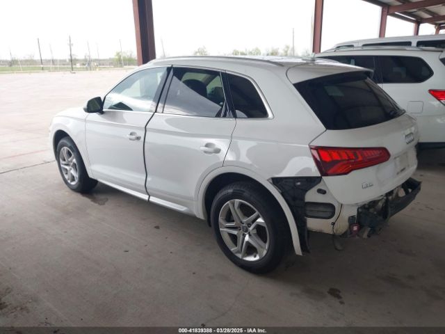 WA1BNAFY4J2034388 Audi Q5 2.0t Premium/2.0t Tech Premium