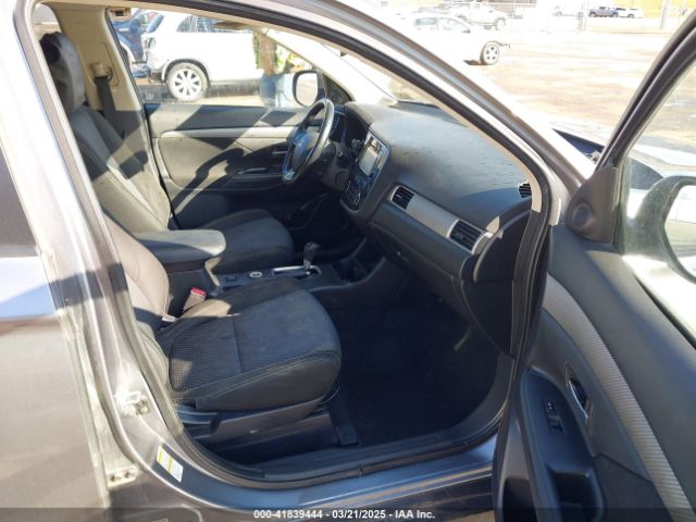 2016 MITSUBISHI OUTLANDER JA4AZ3A30GZ039451 Photo 4