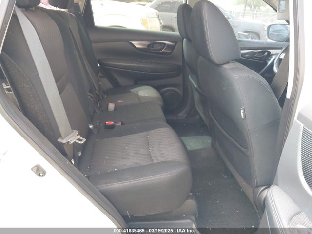 5N1AT2MT6KC717186 Nissan ROGUE S