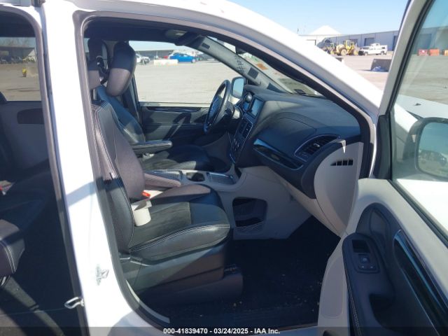 2C4RDGCG9KR520462 Dodge Grand Caravan Sxt