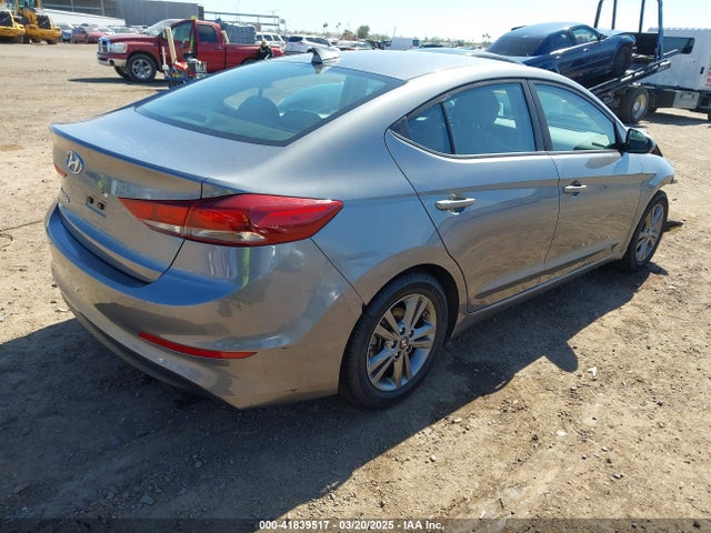 5NPD84LF3JH241539 Hyundai ELANTRA SEL
