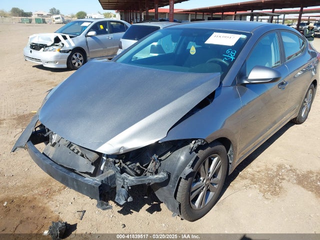 5NPD84LF3JH241539 Hyundai ELANTRA SEL